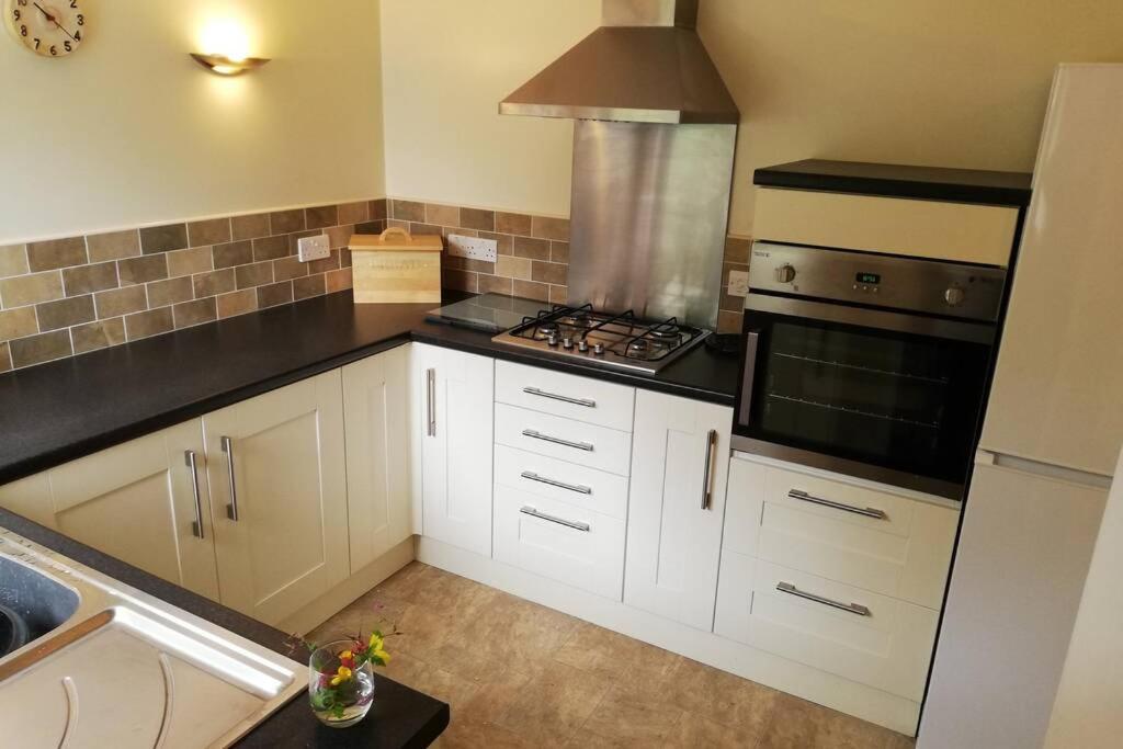 Lane Foot Family Accommodation Winter Deals Nov To March On 3 Nts Or More Ambleside Exterior photo